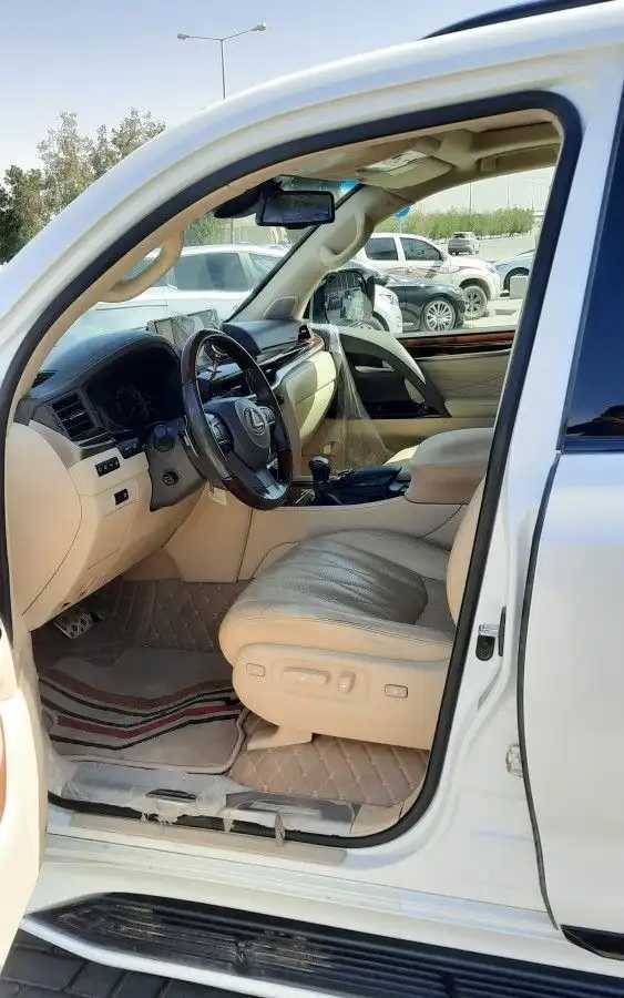 لكزس 2021 بلاك إيدشن بريمي