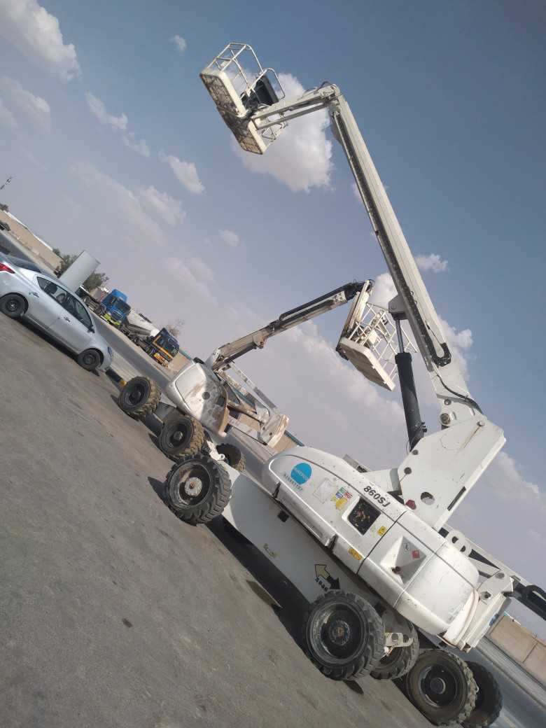 أبو كنعان لتإجير المعدات الثقيله والمقاولات العامه