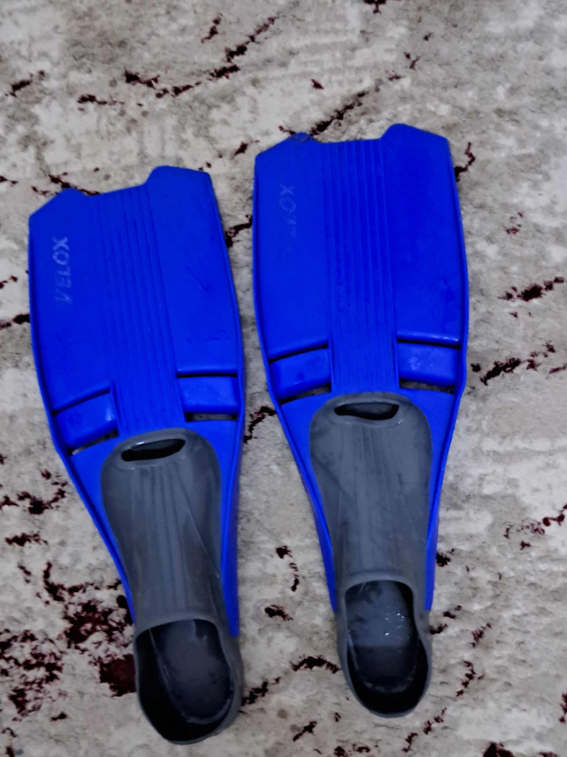 زعانف سباحه او غوص