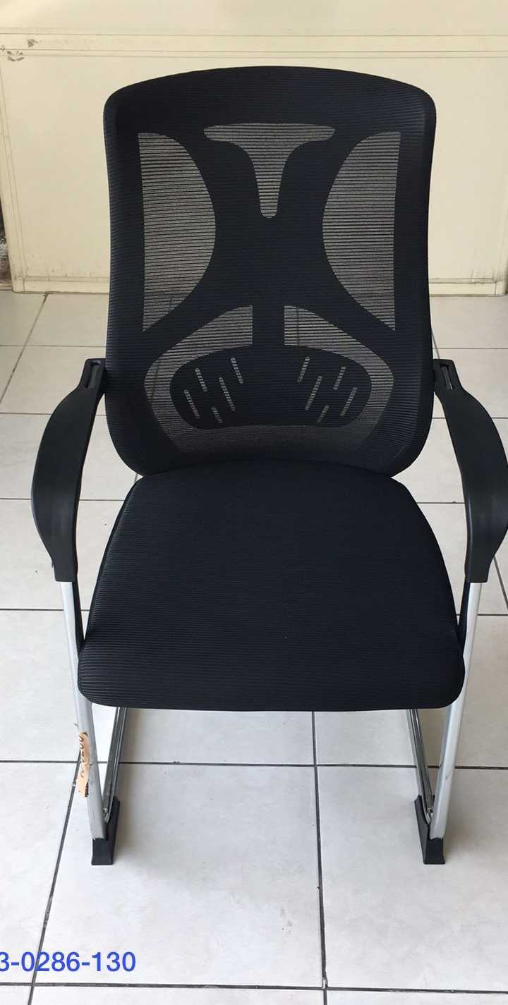 كراسي مكاتب دولاب خشب 0509292540