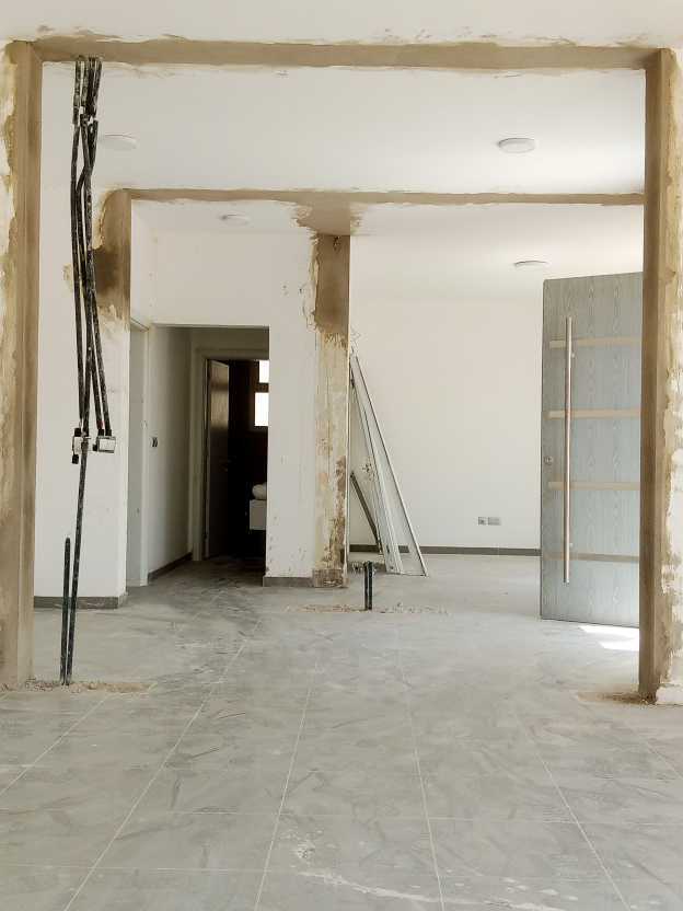 اخريم الخرسانة وقص الأبواب وفتحات الكور تكسير جدران 0550320784