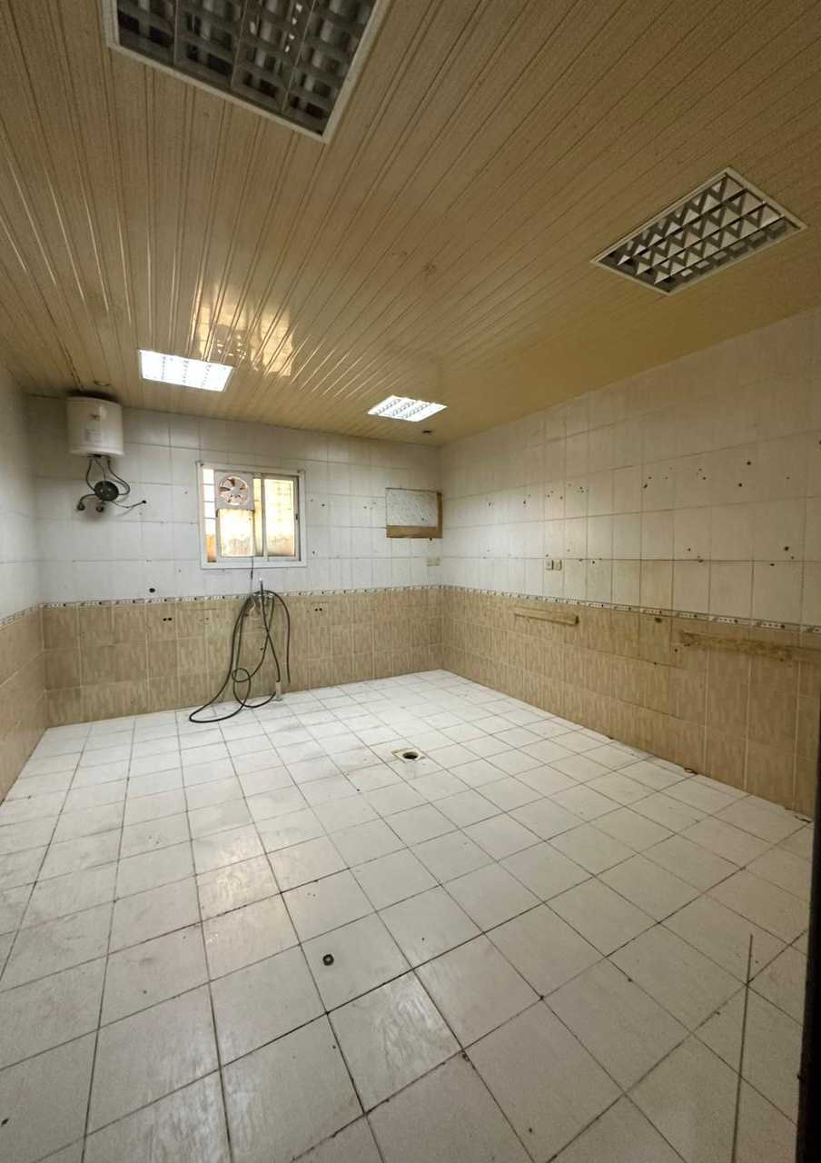 شقه ٤ غرف للايجار حي الخليج