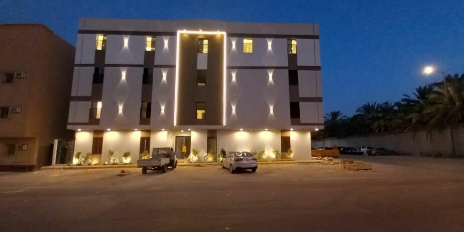 شقق مميزه للايجار السنوي بشمال الرياض وشرق الرياض عزاب وعوائل