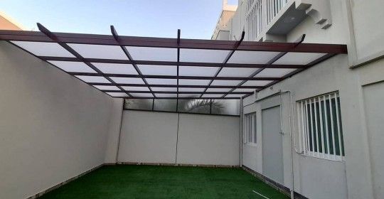 مظلات وسواتر الاحساء