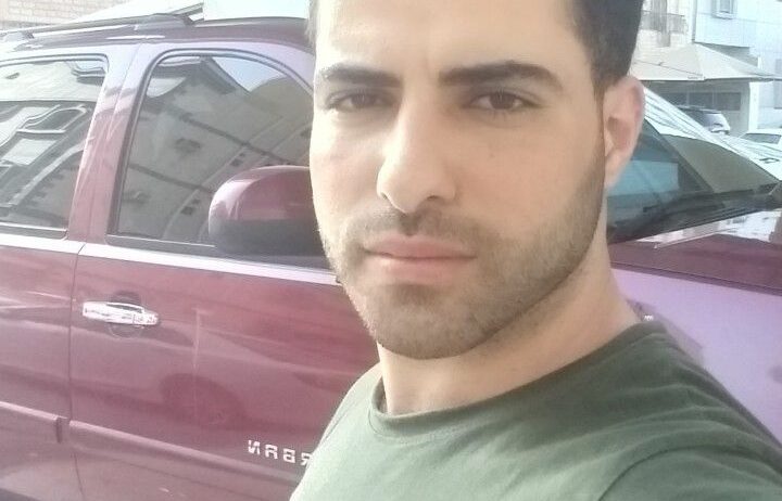 مرافق وممرض لذو الاحتياجات الخاصه