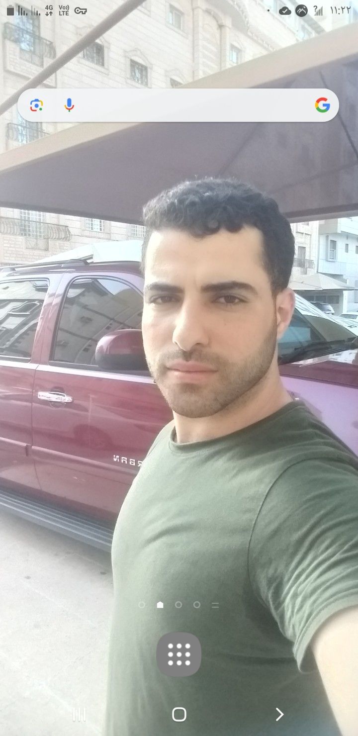 مرافق وممرض لذو الاحتياجات الخاصه