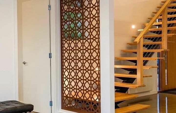 فني الديكورات الجبس