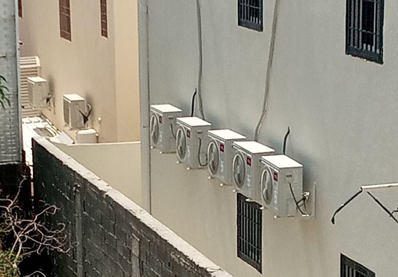 فني تركيب مكيفات اسبلت بالطائف