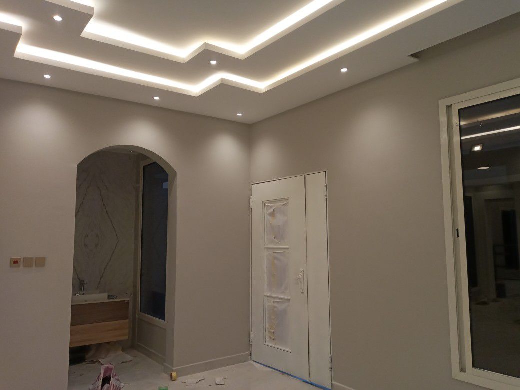 معلم دهان لجميع انواع الدهانات والديكورات الداخليه وعمل ارضيات الابوكسى 0545740898