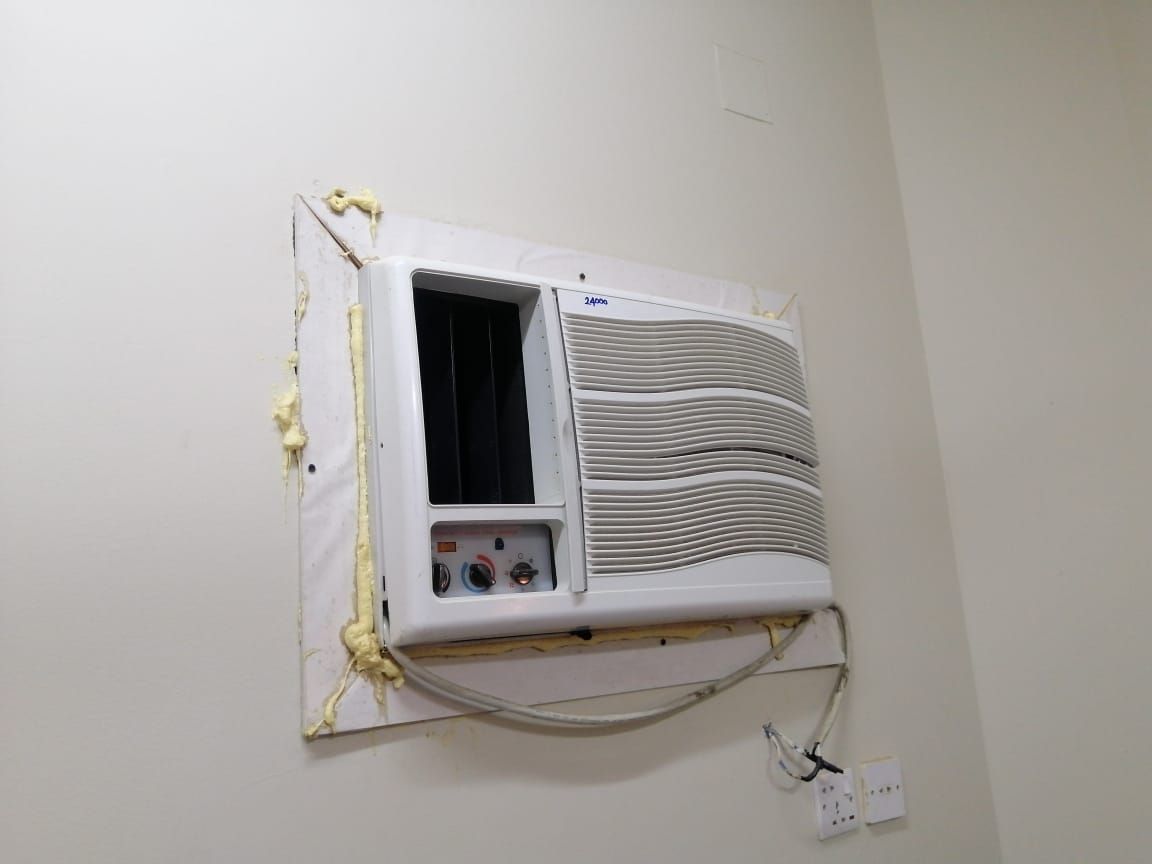 شراء اثاث مستعمل حي الملك فهد 0500352653