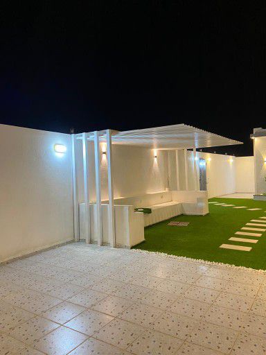 هناجر ظلل واجهات سواتر وجميع اعمال الحداده