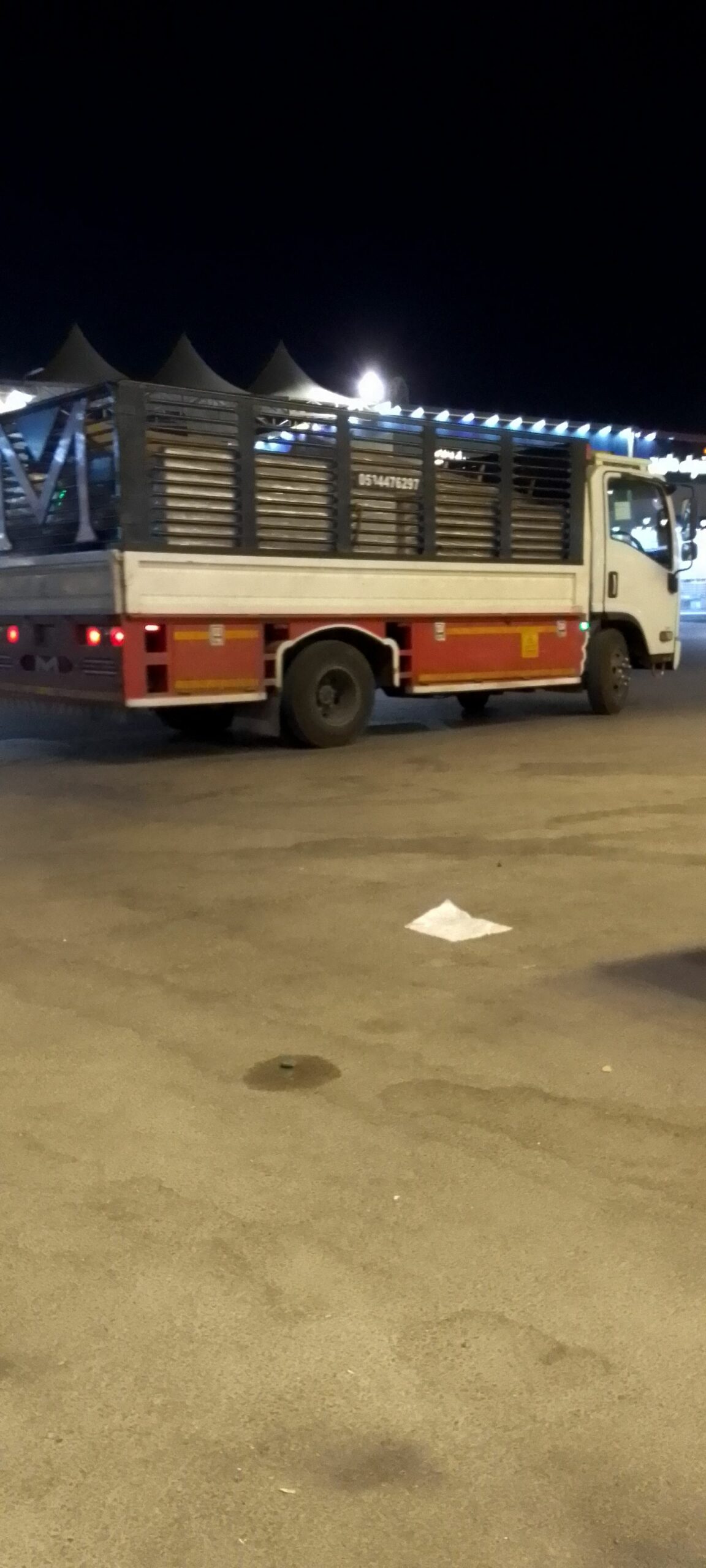 دينا نقل عفش حي الملك فهد 0500352653