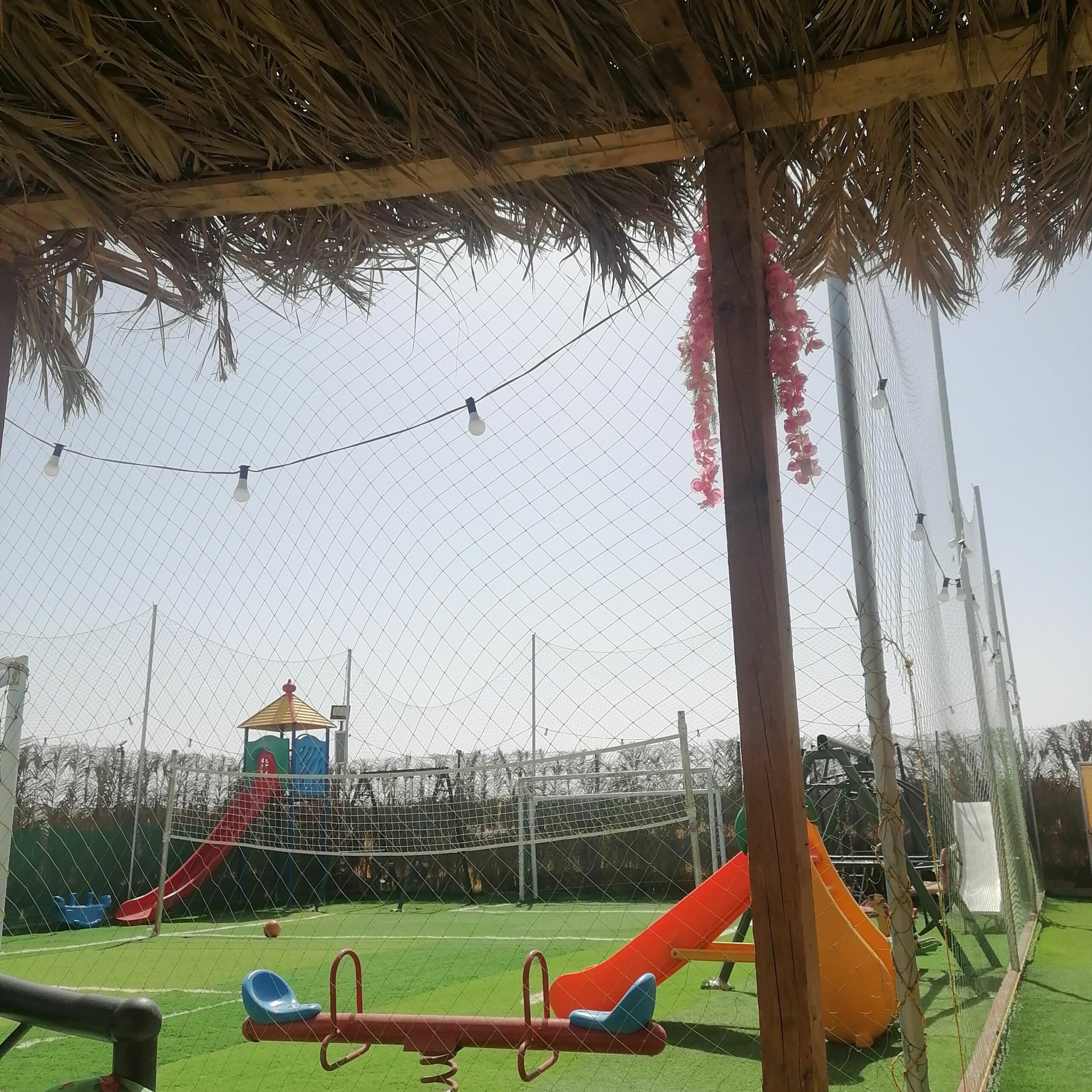 استراحة المخيم بالضاحيه