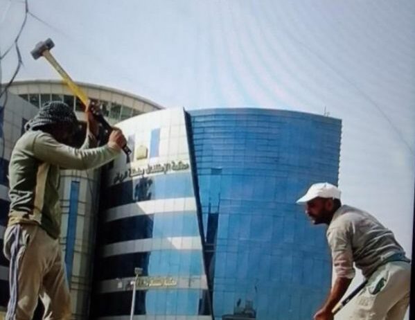 مقاول تكسير وترحيل دهانات بناء لياسة عمالة