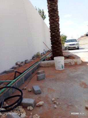 حفر تكسير ترحيل مخلفات تخريم كوار أعمال نظافة أعمال التليس والبناء وأعمال وخدمات تركيب السرميك والبلاط والرخام والجرانيت وأعمال وخدمات الحديقة