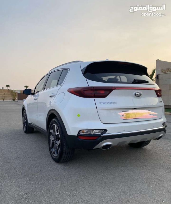 السلام عليكم ورحمة الله : النوع كيا : مستعمل : الفئة سبورتاج : سنة الصنع 2019 : مواصفات خليجية : القير اوتوماتيك : نوع الوقود ديزل : مكيف : زجاج كهربائي : كراسي مدفأة : فرامل ABS : مقاعد مبردة : مثبة سرعه : الممشه 109.999 : السعر55الف﷼ كاش : تواصل:0592531064