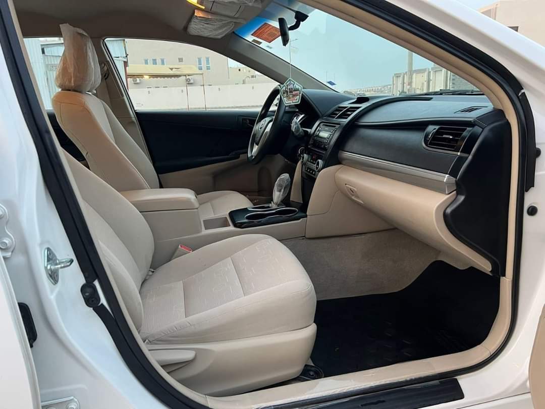 تويوتا كامري 2014 للبيع