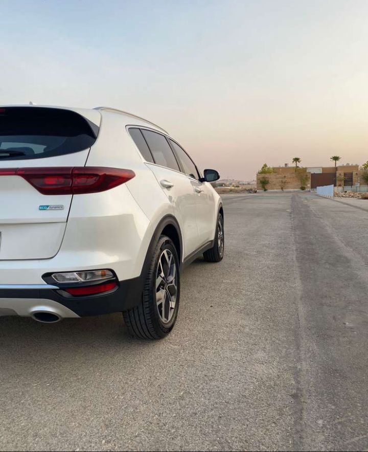 السلام عليكم ورحمة الله : النوع كيا : مستعمل : الفئة سبورتاج : سنة الصنع 2019 : مواصفات خليجية : القير اوتوماتيك : نوع الوقود ديزل : مكيف : زجاج كهربائي : كراسي مدفأة : فرامل ABS : مقاعد مبردة : مثبة سرعه : الممشه 109.999 : السعر55الف﷼ كاش : تواصل:0592531064