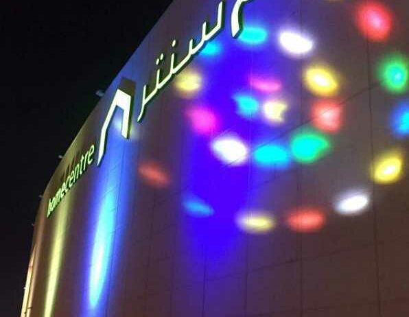إفتتاحيات حفلات مناسبات مهرجانات