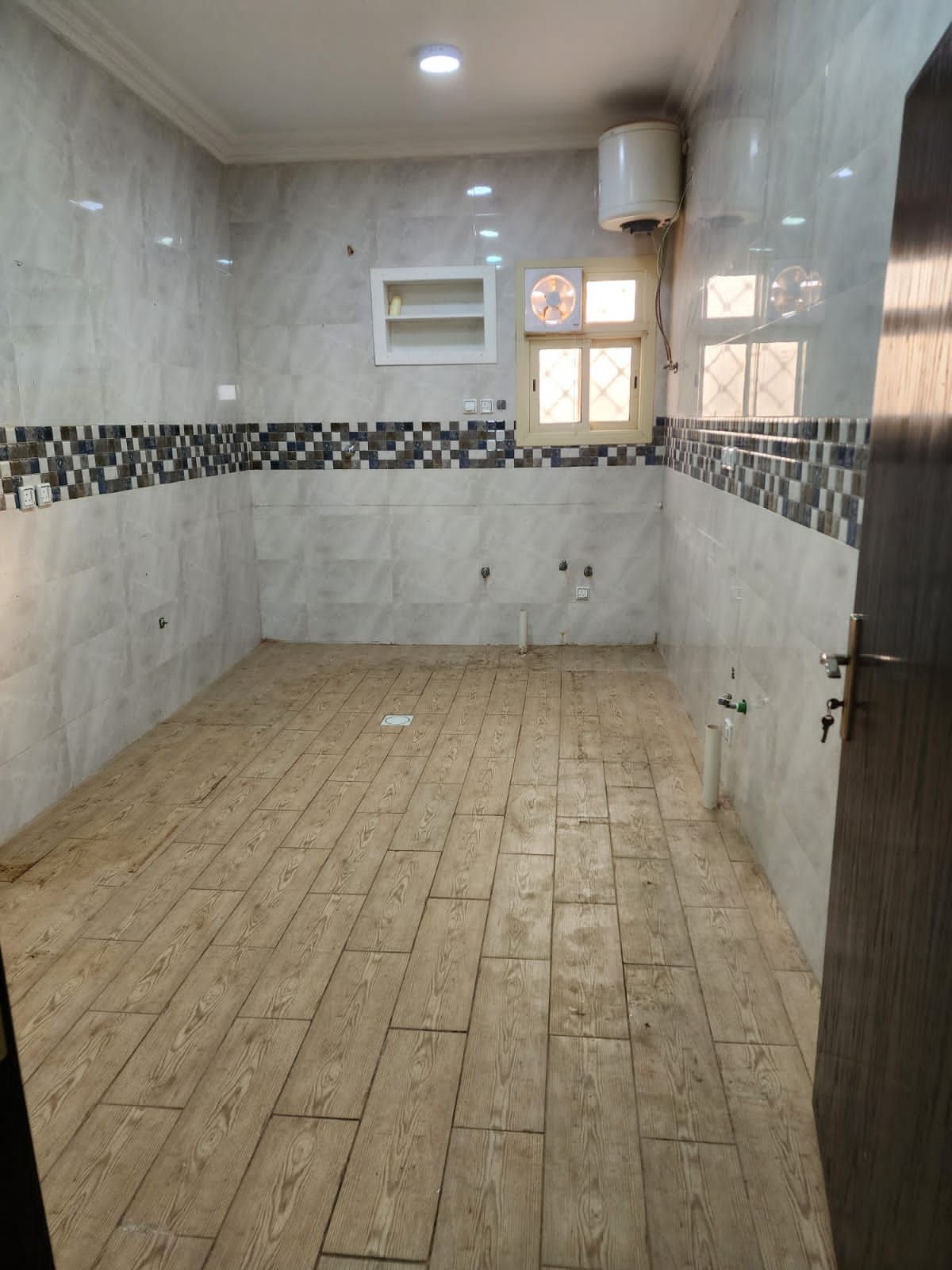 للايجار شقه// الرياض\ //حي ظهرة لبن \