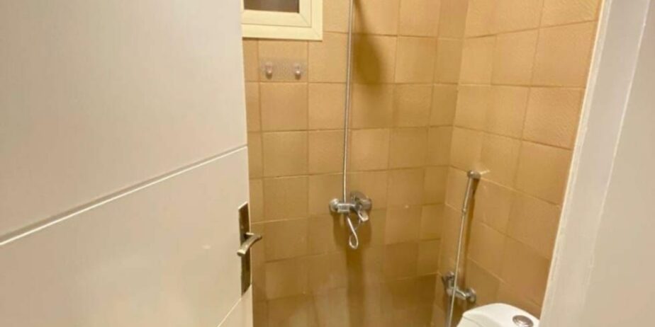 للايجار شقه// الرياض\ //حي ظهرة لبن \