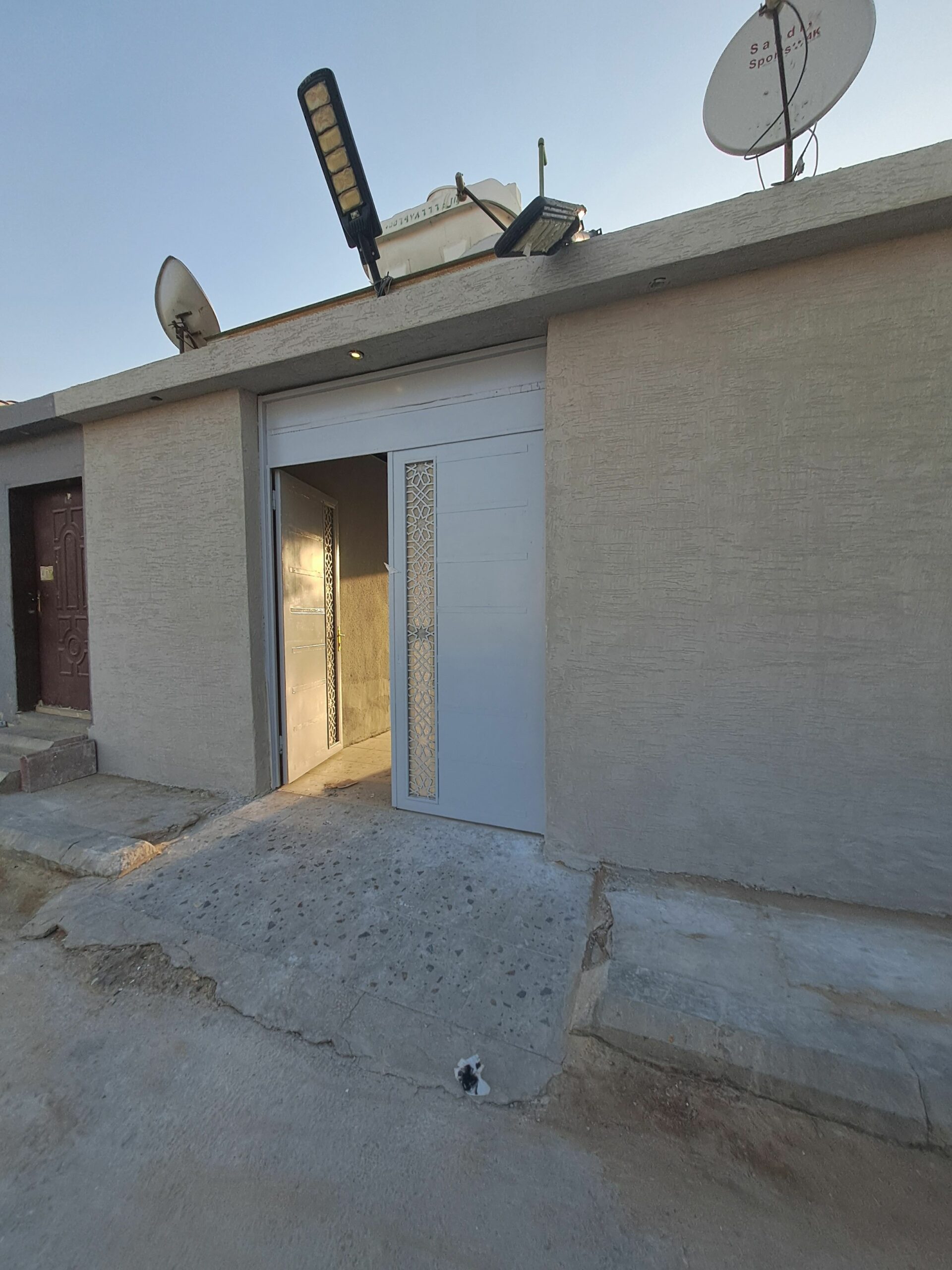 معلم دهانات 0552016738