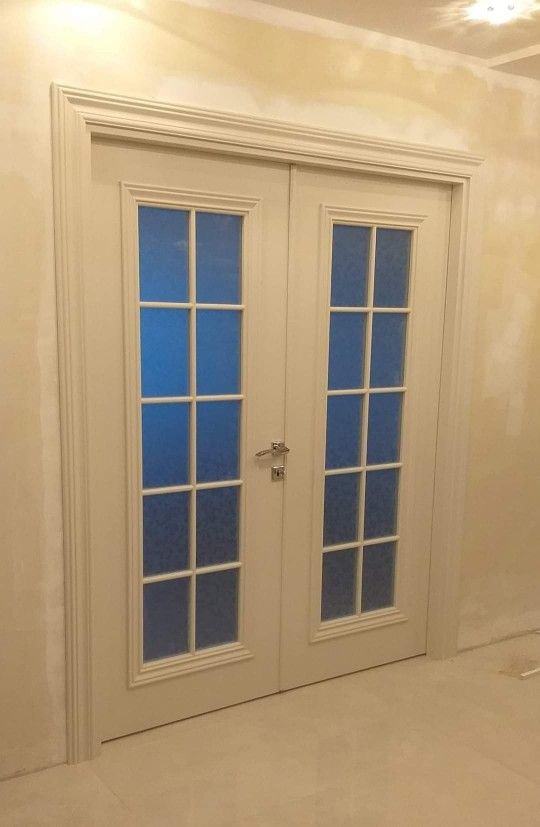 معلم دهان أنواع الخشب ابواب وغرف وديكور ومطبخ ونجا