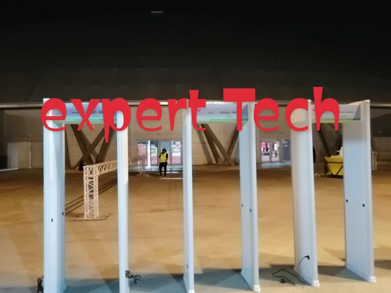 بوابة كشف معادن