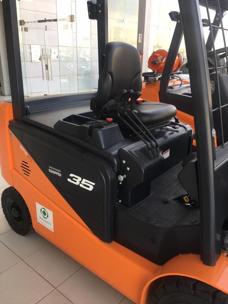 وكيل دوسان الحصري للروافع الشوكيه جديد