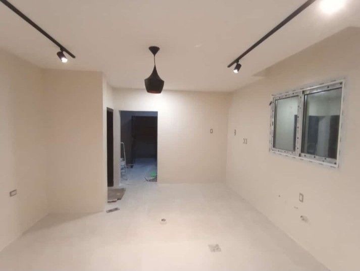 اصباغ وعوازل الدمام