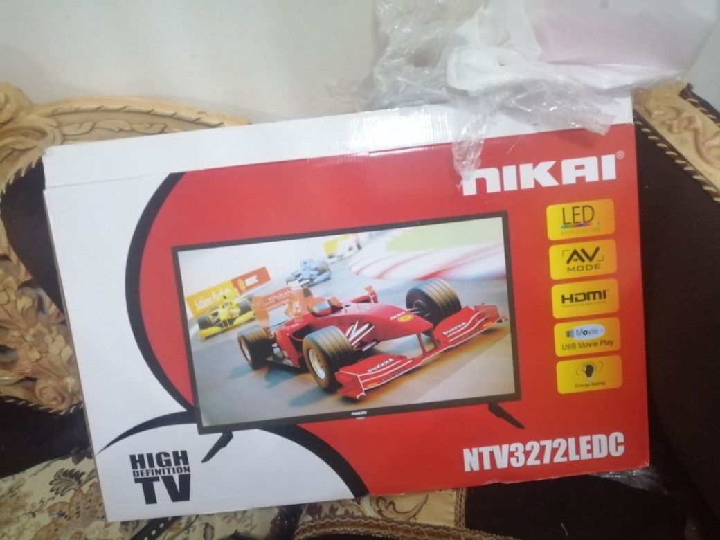 سوني 4 للبيع وتلفزيون بلازماء للبيع