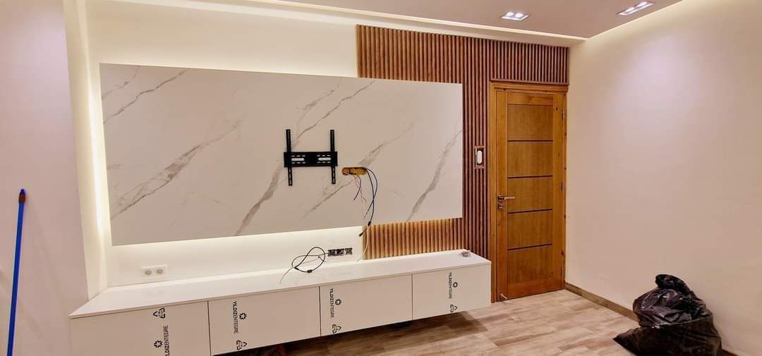 دهانات وجميع أنواع الديكور ورق الجدران