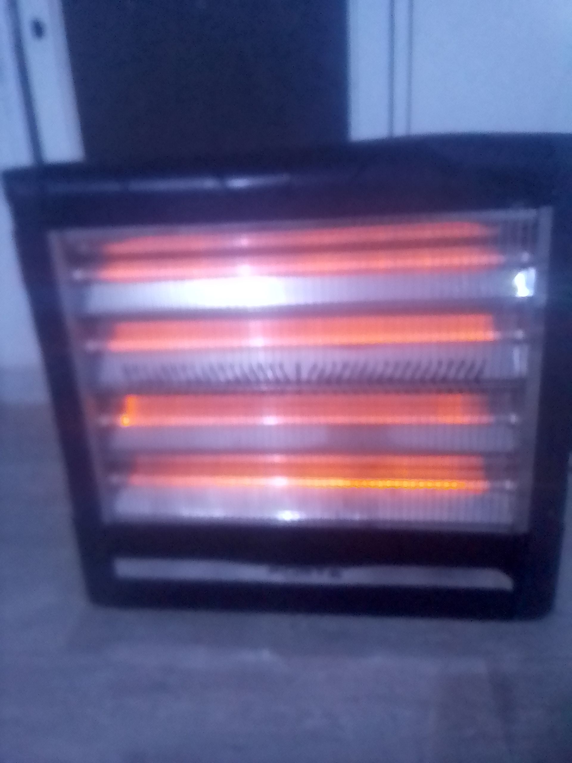 دفايه كهربائيه