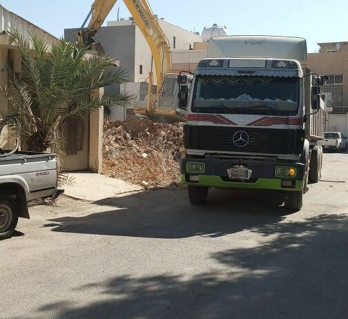 هدم مباني بالرياض