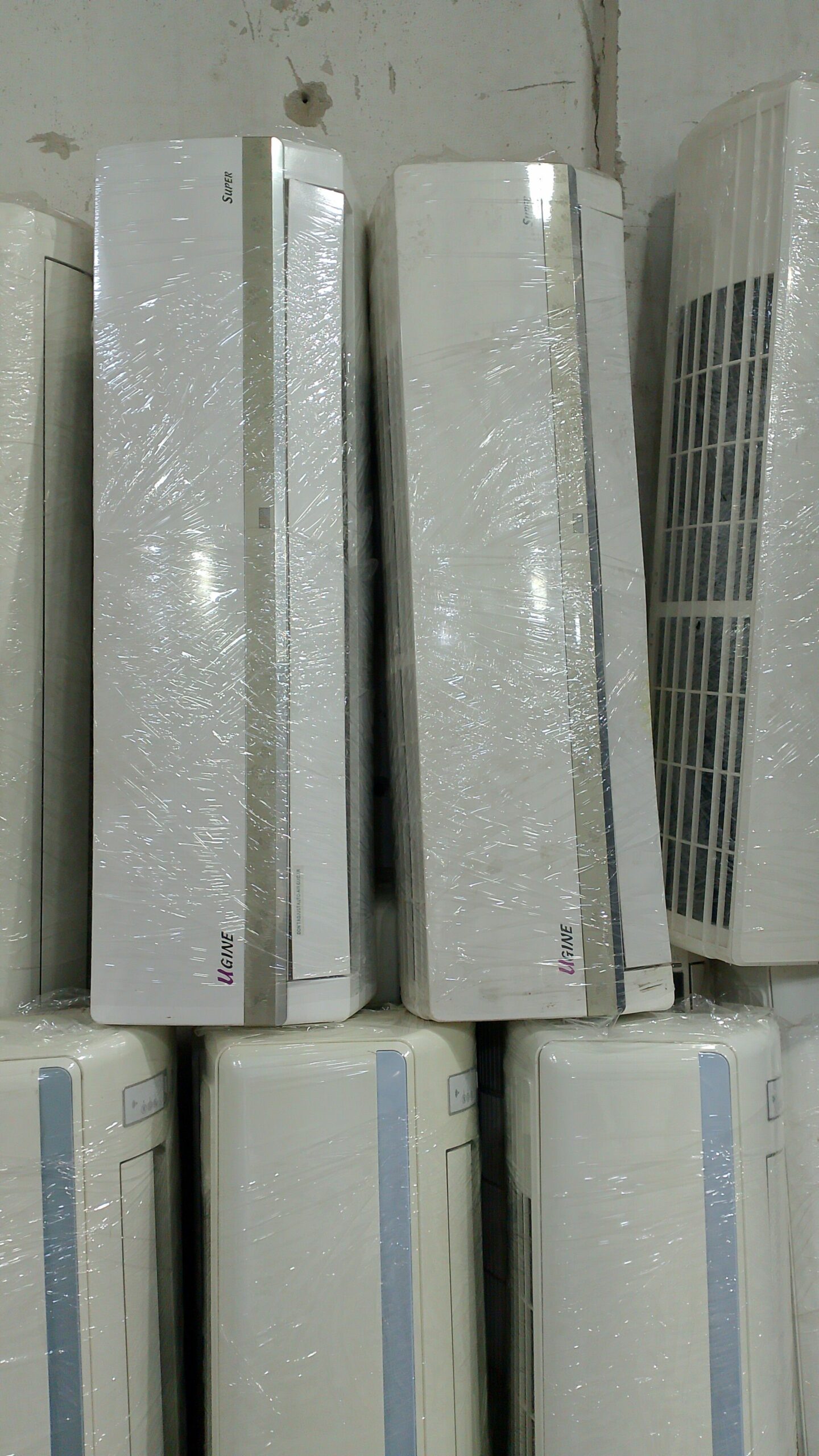 مكيفات اسبلت ودولابي ومخفي مستعمله شبه جديد مع الت