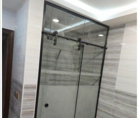 تركيب وتوريد زجاج سكريت ومرايا