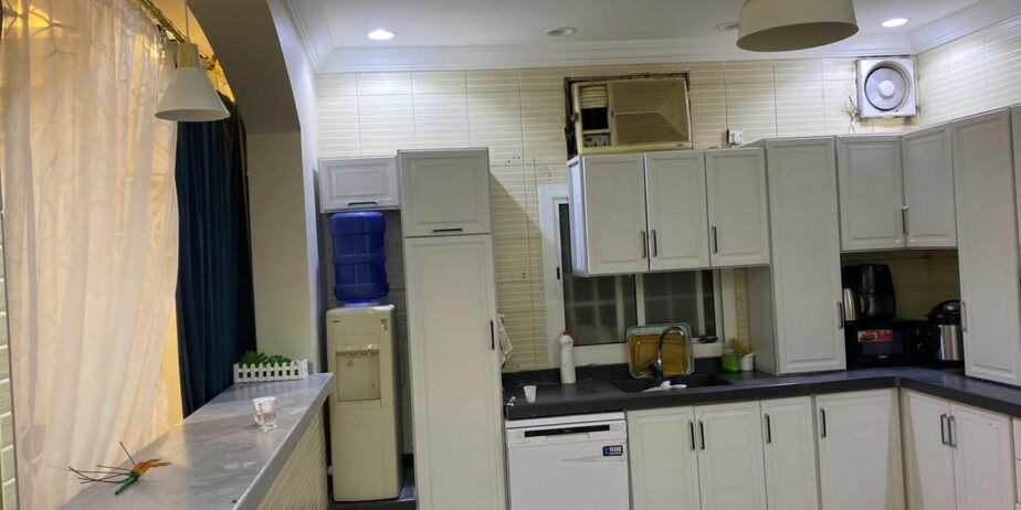 دباب نقل عفش تركيب مطابخ جدة 0501483221