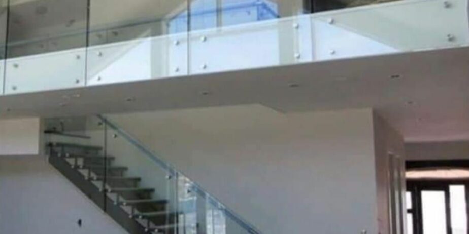 زجاج سكريت ومرايا الرياض