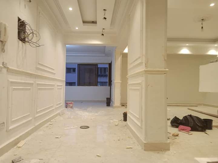 معلم دهانات وديكورات