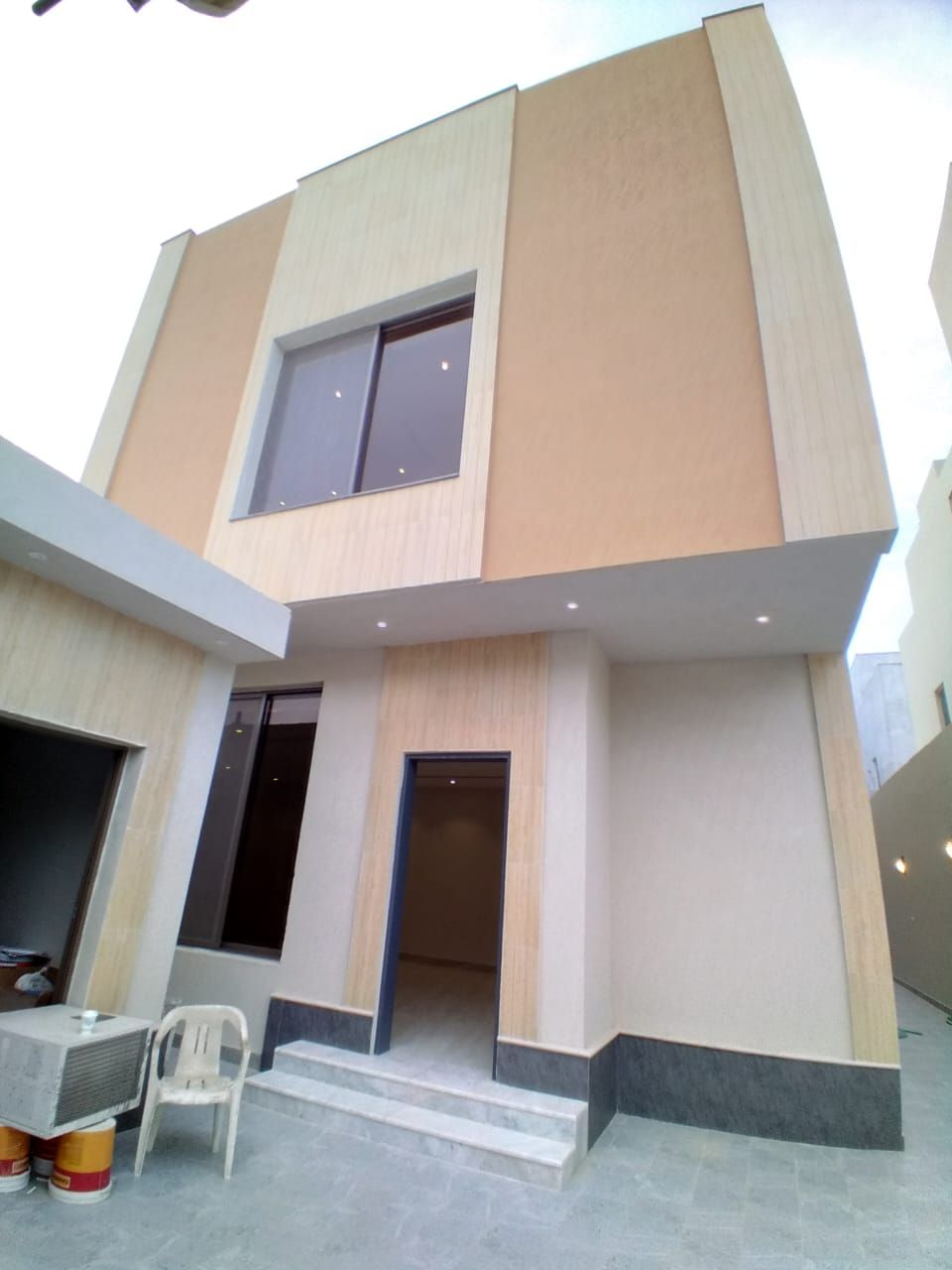 للبيع فيلا بحي العارض علي الكود الجديد