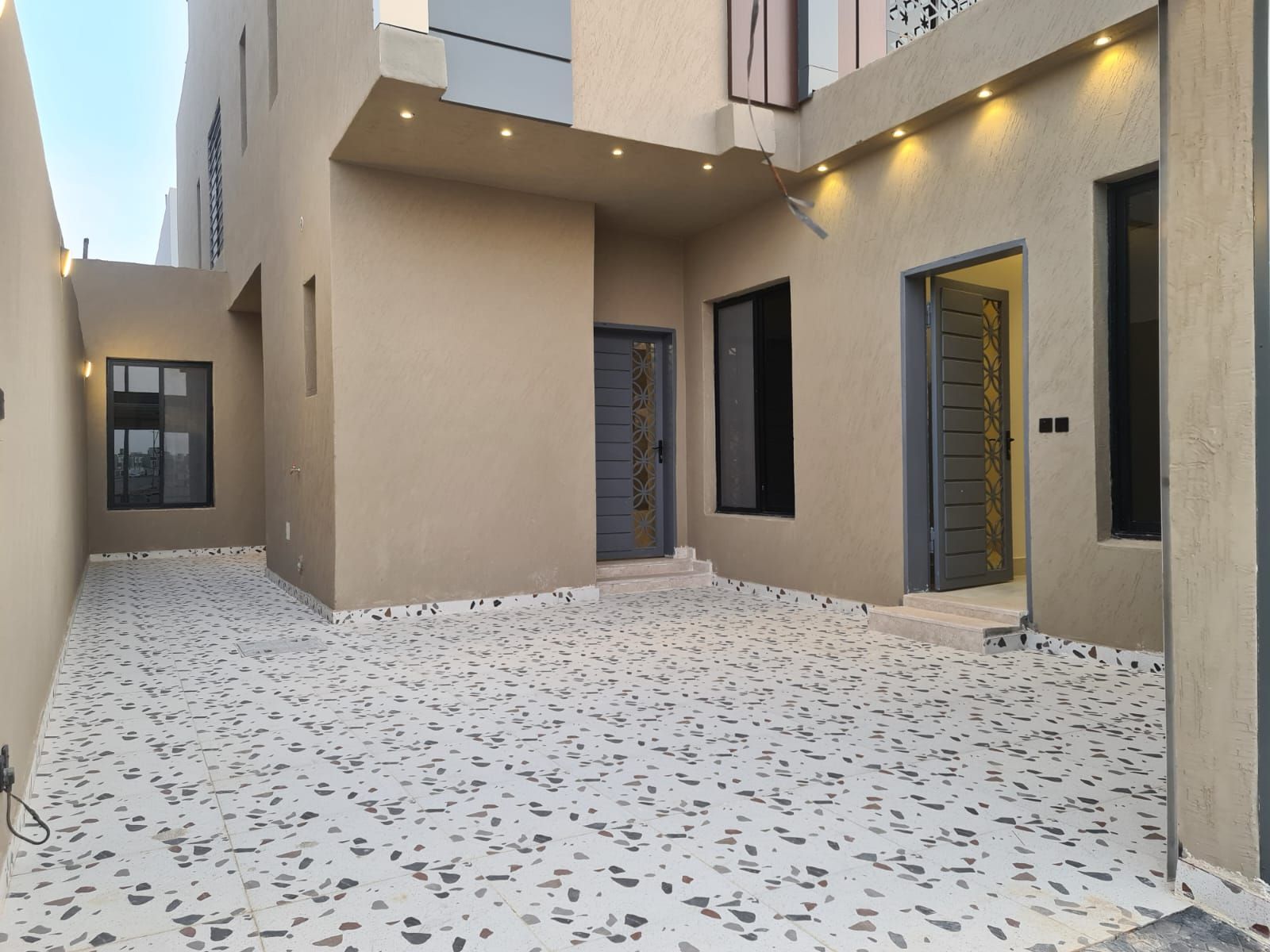 فله دبلكس ٢٥٠ م جنوب الرياض حي بدر مخطط الجوهره