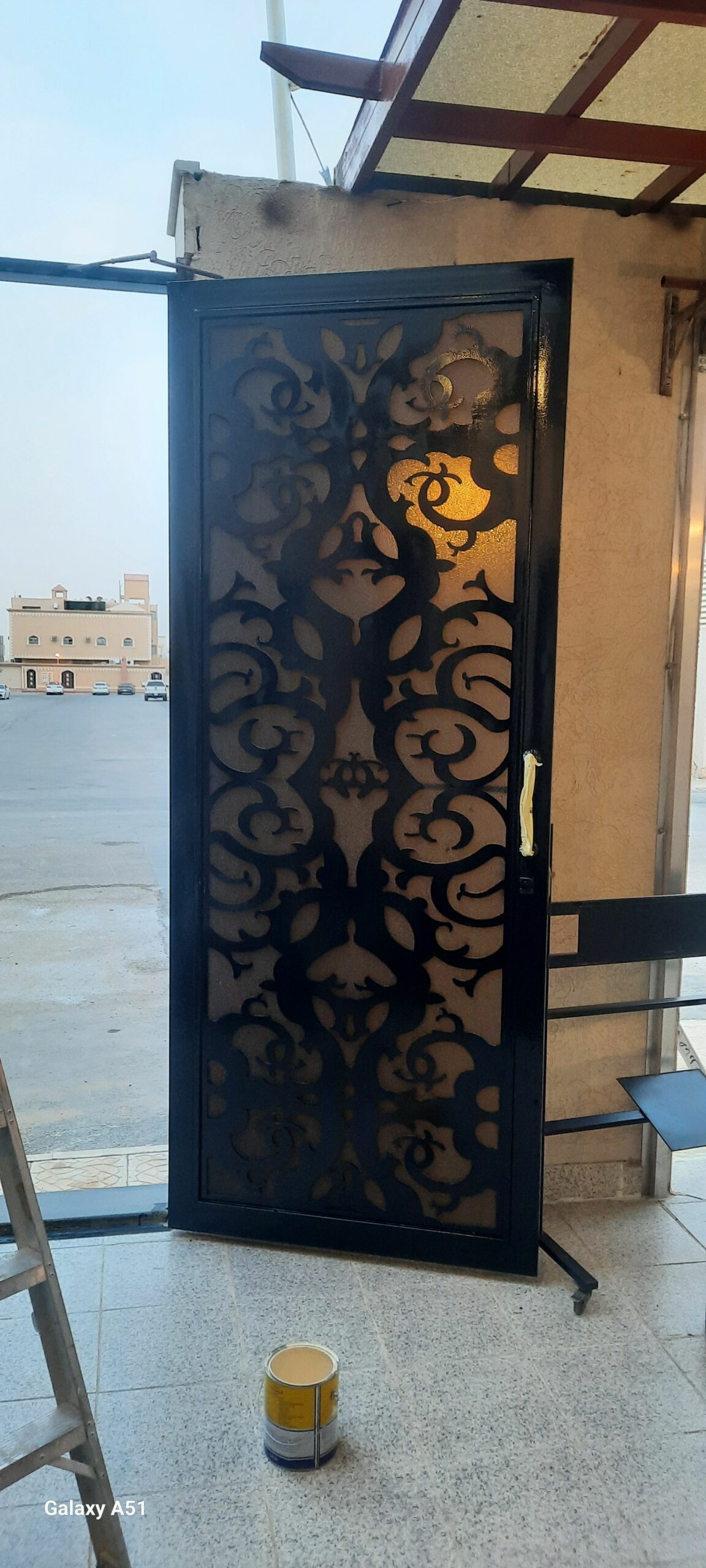 معلم دهانات ديكورات بالرياض