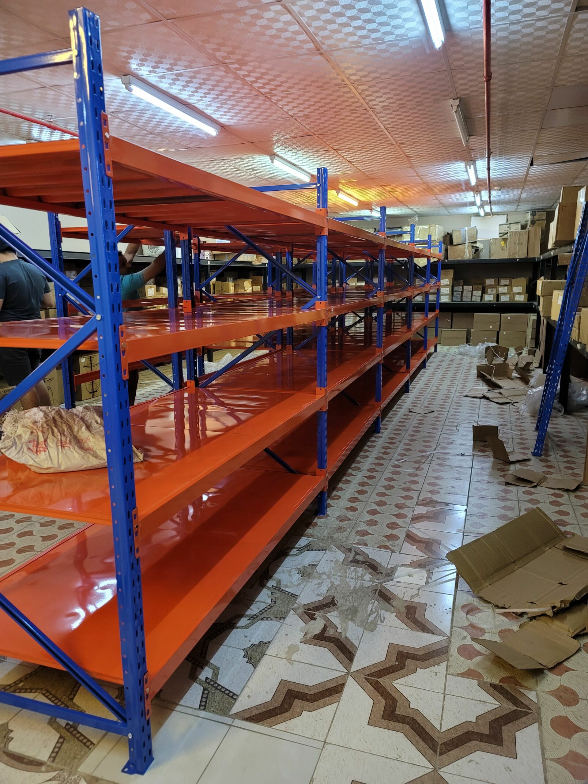 رفوف مستودعات ارفف تخزين رفوف بقاله رفوف صيدليه