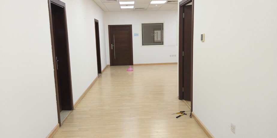 0568515528 معلم تركيب وتوريد باركيه خشب للارضيات ج
