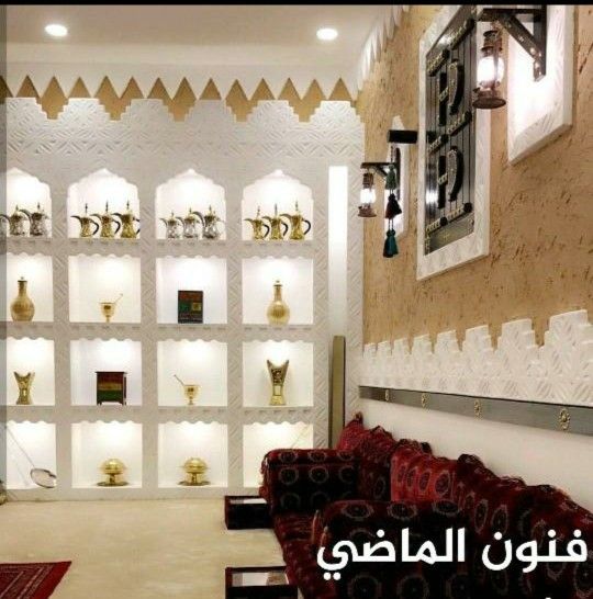 خدمات أعمال وتززين البيوت والمجالس التراثية وترميم