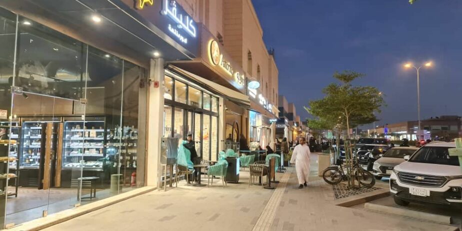 مظلات كهربائية بالريموت ـ مظلات ثابتة مظلات يدوية