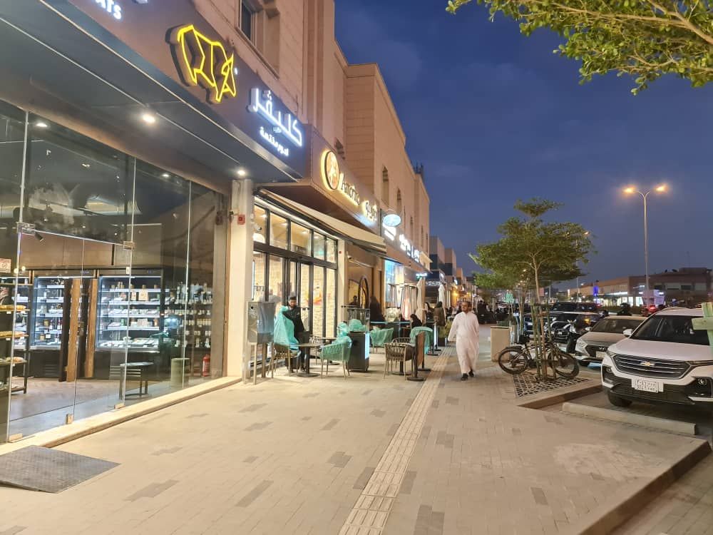 مظلات كهربائية بالريموت ـ مظلات ثابتة مظلات يدوية