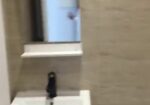 متوفر شقه 🏤للايجار في الرياض القدس الشقه: دور 2️⃣ 🏤 شقه: غرف4️⃣ نوم🛌 صاله: 1️⃣:: مطبخ:: حمام ثلاث: 3️⃣ دورات🚰 مياه شامل: المياه🚰 والكهرباء على المالك مكيفات موجوده نظام الايجار سنوي 21على دفعتين:
