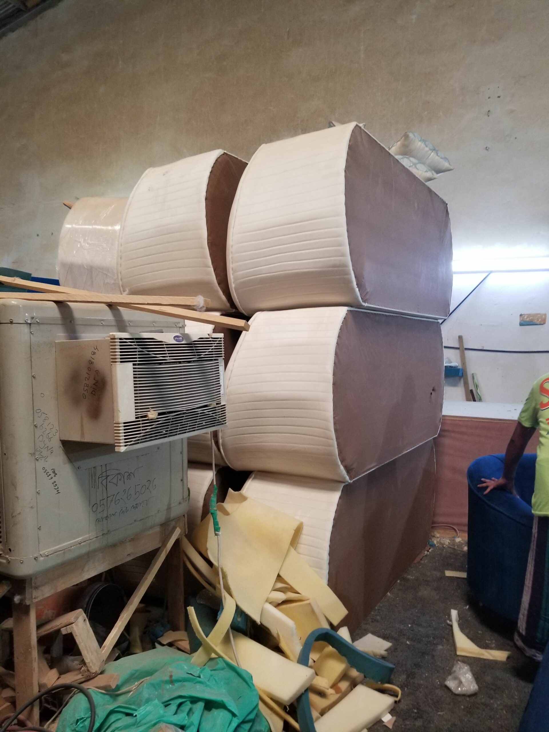 كنبات جديد في سعر المصنع جاهز وتفصال حسب الطلب يتو