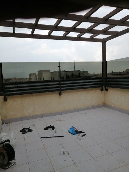 زجاج سكريت وصيانه الابواب